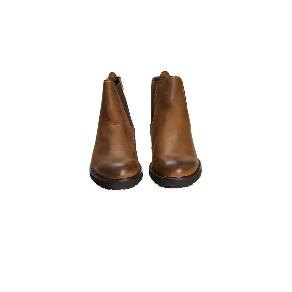 Brown Calfskin Boot