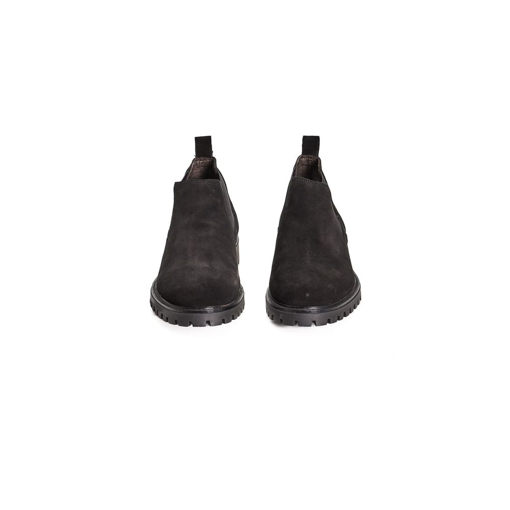 Black Calfskin Boot