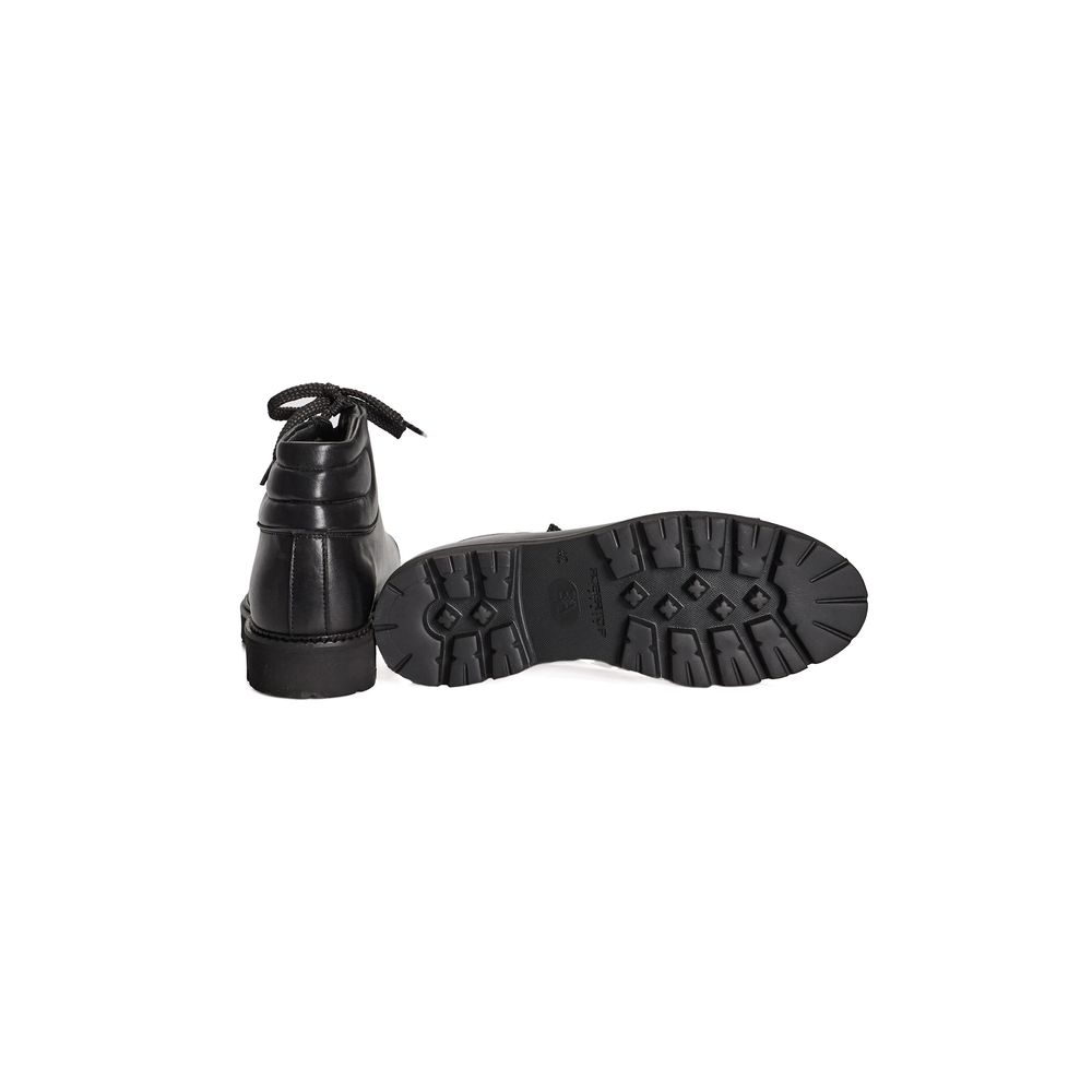 Black Calfskin Boot
