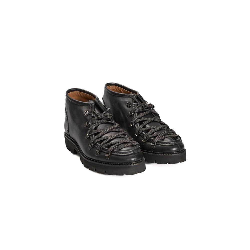Black Calfskin Boot