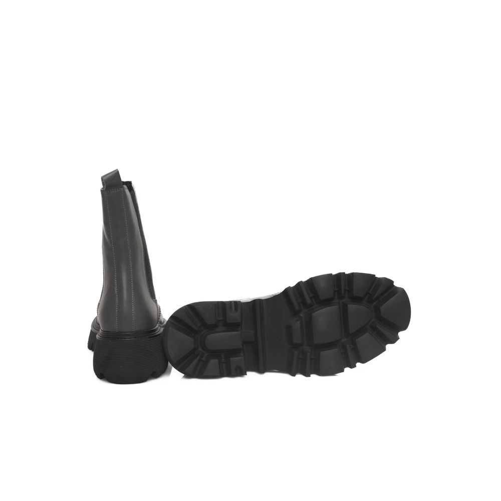 Gray Cowhide Boot