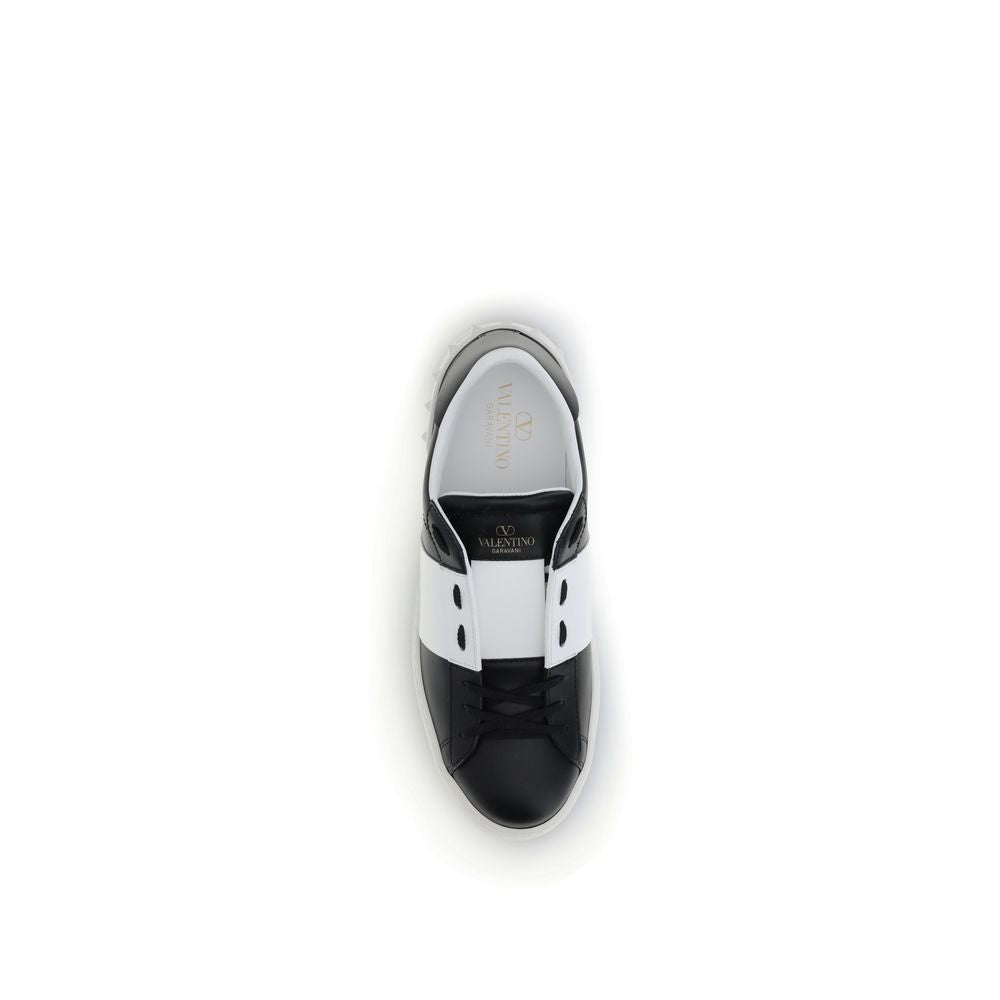 Open Sneakers
