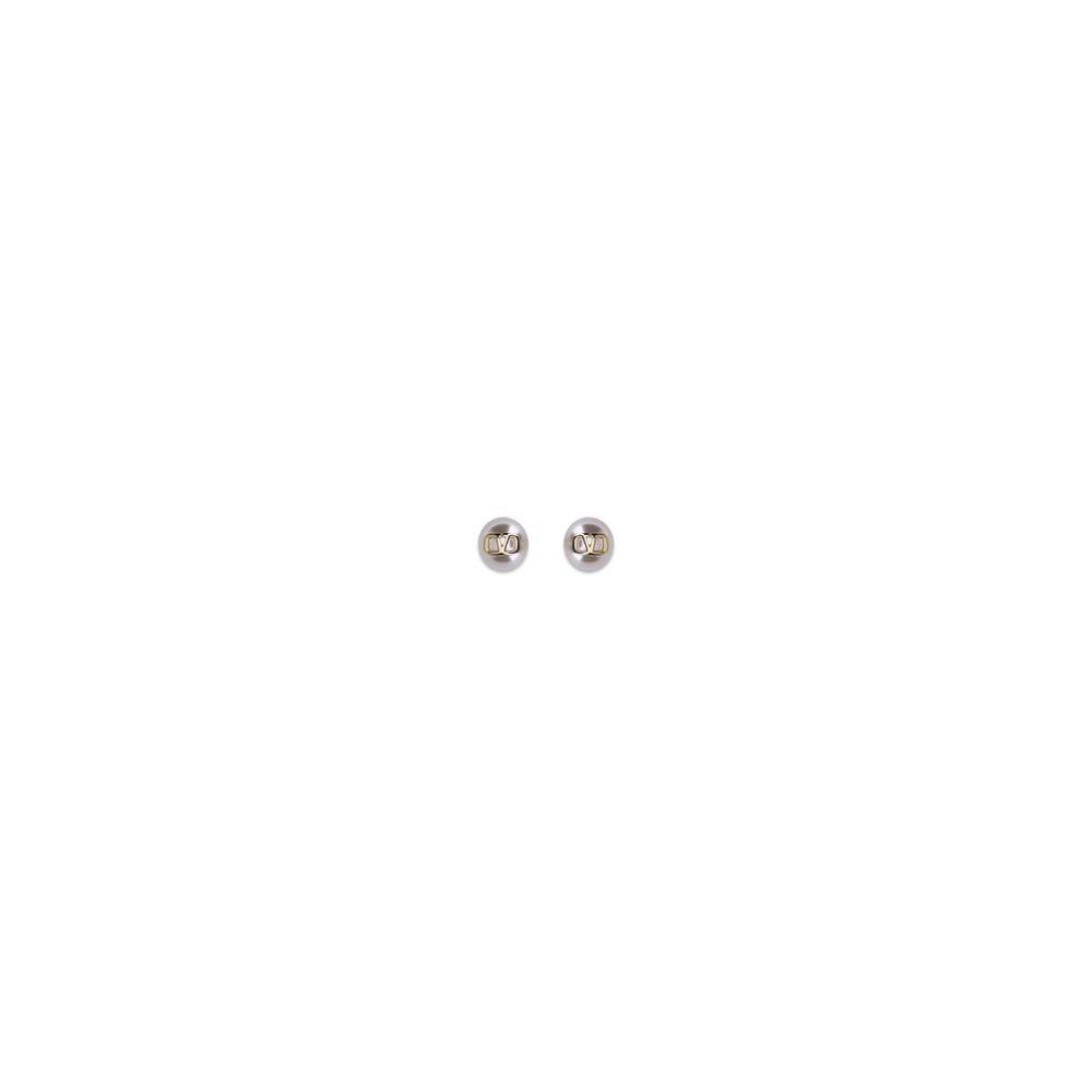 Pearl Earrings Vlogo